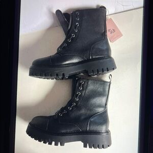 Sincerely Jules Parker Black Moto Lug Combat Boots Front Zip Up Womens 9 M